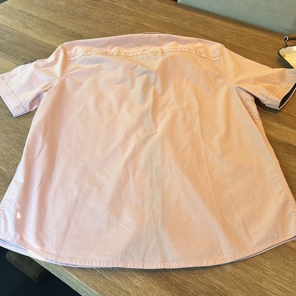 Guess Mens snap down short sleeve Pink L - Picture 6 of 6